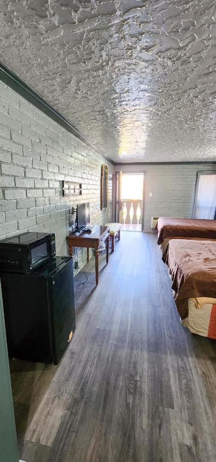 Stratford Inn Tyler Eksteriør billede